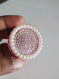 Sparkling Pearl &amp; Crystal Brooch/Accessory