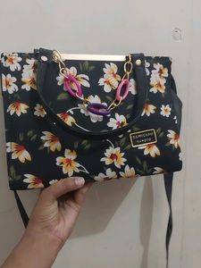 New Women Handbag With Shaded Dupatta