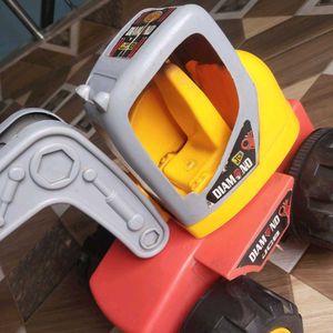Diamond JCB Toy Digger Truck