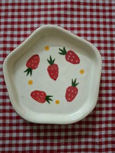 Ceramic Strawberry-print Coaster