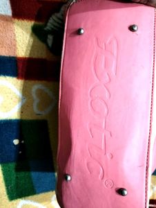 Chic Pink &amp; White Monogram Handbag
