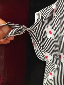 Beautiful Striped Dress With Pocket