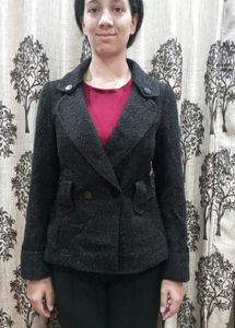 Chic short coat