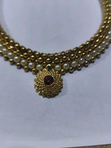 Elegant Gold tushi Necklace with Pearls