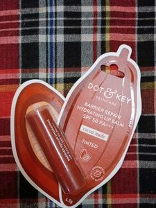 Each ( 150 ) Dot &amp; Key Strawberry Red Tinted Lip B