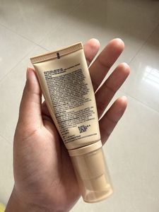 Aknd Drop A Hint Hydrating Skin Tint SPF 30