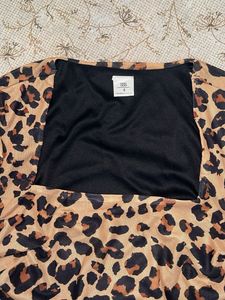 Trendy Leopard Print Full Sleeve Top