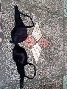 Black Lace Trim Bra