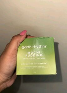Earth Rhythm Mochi Pudding Brightening Cleanser