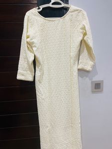 Beautiful off white chicken best pattern kurti