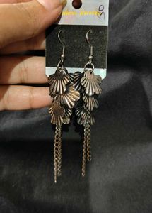 Elegant Gold Tone Jhumka Earrings