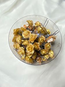 BOX OF 10 ROSE JUDAPINS✨