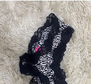 Lace Trimmed Animal Print Panties