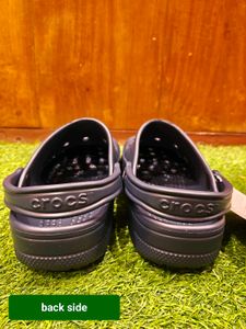 Crocs mens UK8 Baya clogs