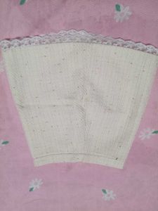 white lace skirt