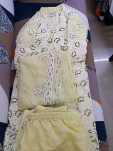 Very Beautiful LUCKNOWI EMBROIDERY Kurta Salwar And DUPATTA SET