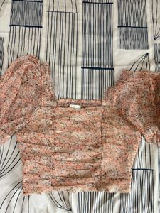 Floral Ruched Puff Sleeve Top