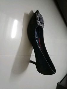 Kitten Heel(fixed Price)