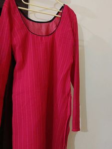 Magenta Kurti