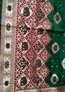 Elegant Green &amp; maroon banarasi Sari with blouse
