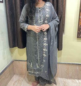 Pakistani Kurta Set🩶Grey