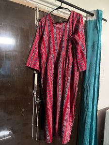 Beautiful Red &amp; Blue Printed Kurta Set