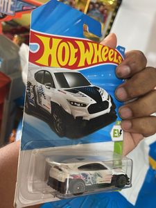 Hot Wheels Ford Mustang Mach-E 1400