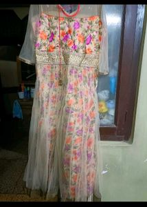 Beautiful Floral Print Party Gown in 38 bust