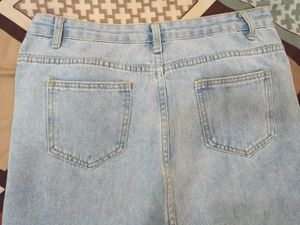 Urbanic Light Wash Jean