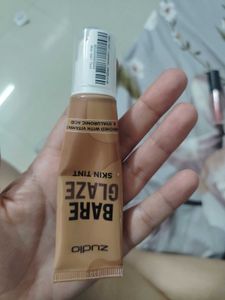 Bundle of Makeup &amp; Skin Tint