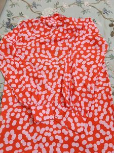 combo set of 4 shirt style tops