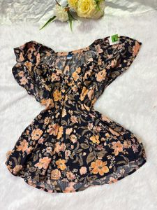Chic Floral Print Top