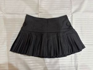 Chic Pleated Mini Skirt