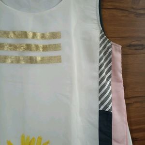 White Sleeveless Kurta By W
