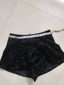 Zara velvet sequins shorts