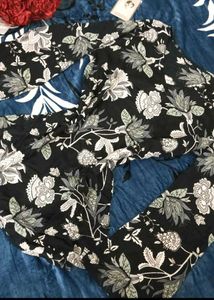women beautiful short kurti