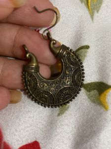 Bronze Ear Ring