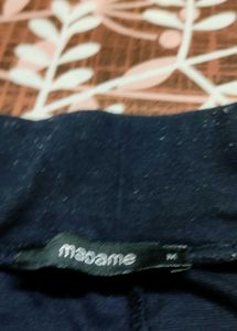 Comfortable Navy Blue Capri