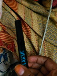 Iconic Eye Liner