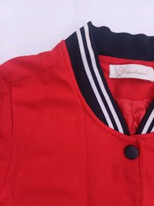 🎈Retro Red Varsity Jacket (L 30 B 17)