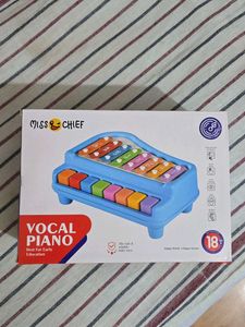 Miss & Chief Vocal Piano Toy