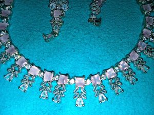 Stunning Pink Stone Jewellery Set
