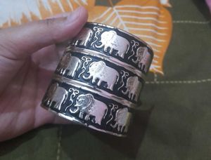 BRASS ELEPHANT NAVRATRI CUFF🌸