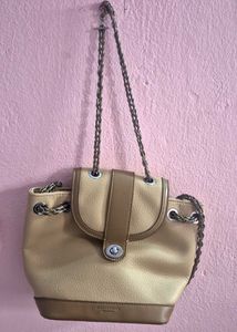 Florence Leather Shoulder Bag