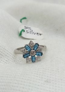 Blue Diamond 💍Ring 925 Silver (wt:3.570g)