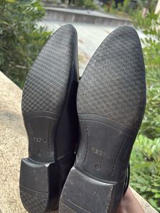 Regal Black Leather Formal Shoes