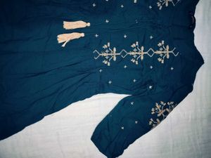 Green Peplum Top With Thread Embroidery