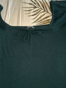 Ribbed Green Puff Sleeve Top
