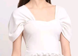 BRAND NEW WHITE TOP WITH TAG SWEETHEART NECKLINE