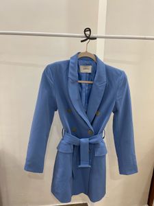 POWDER BLUE DOUBLE BREASTED LONG BELTED BLAZER